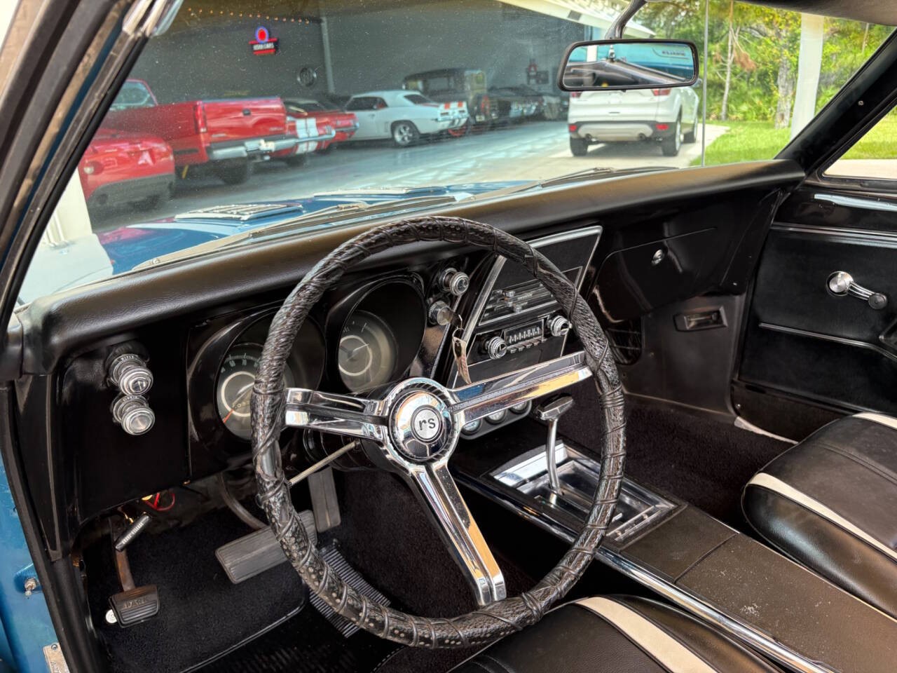 Chevrolet-Camaro-1967-Convertible-22