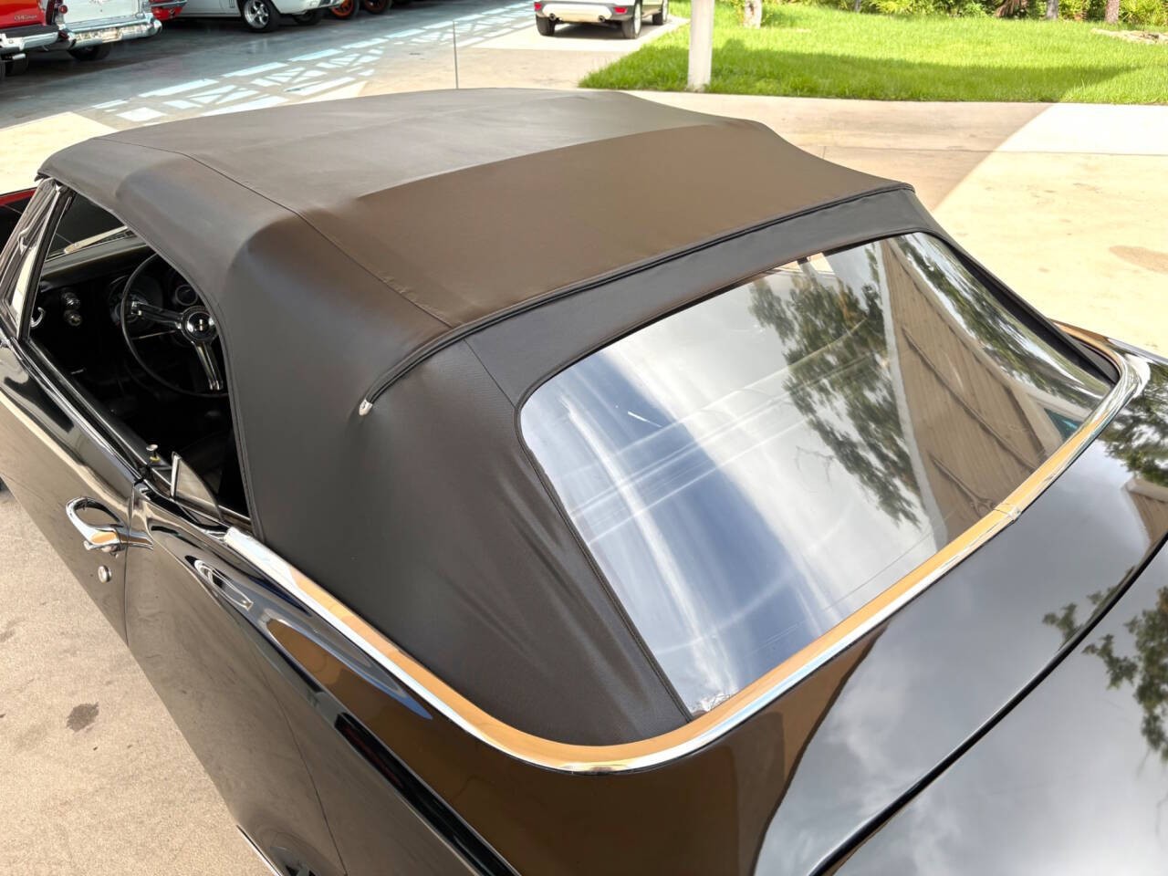 Chevrolet-Camaro-1967-Convertible-23