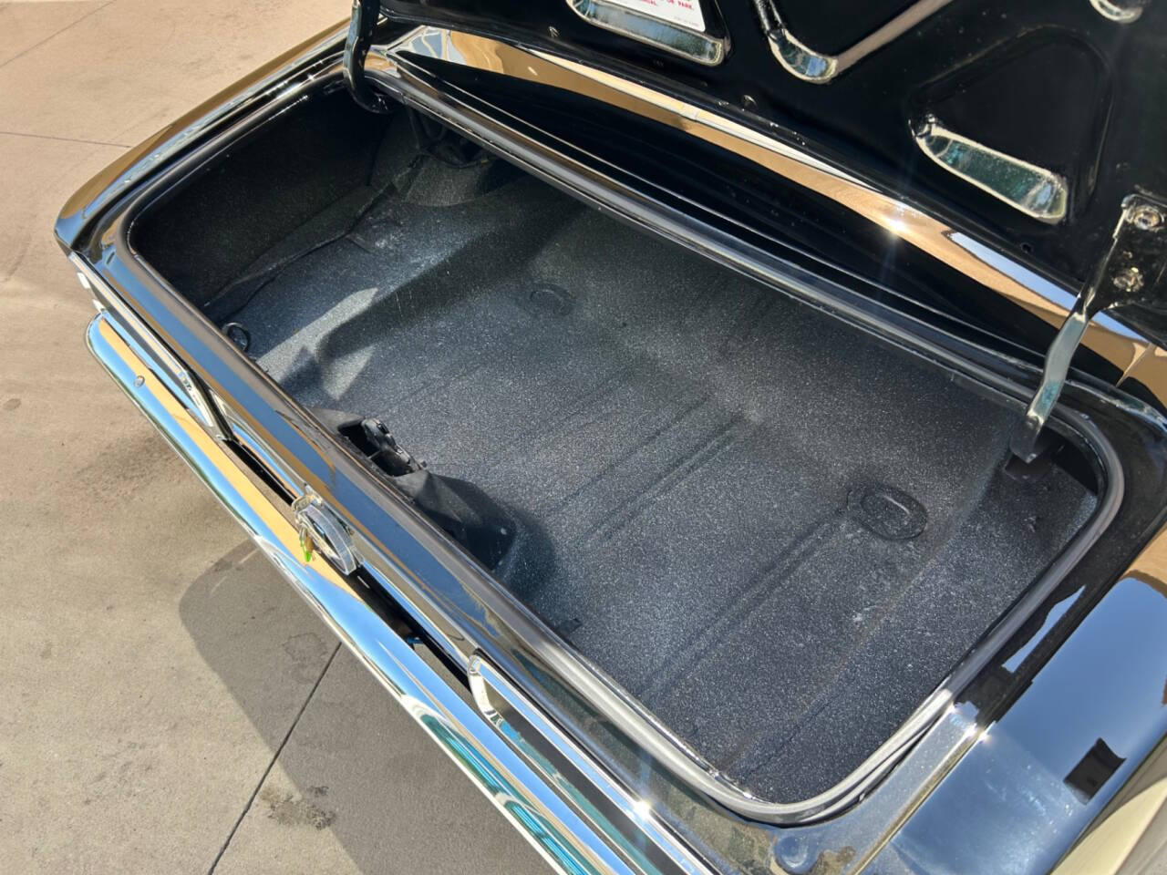 Chevrolet-Camaro-1967-Convertible-7