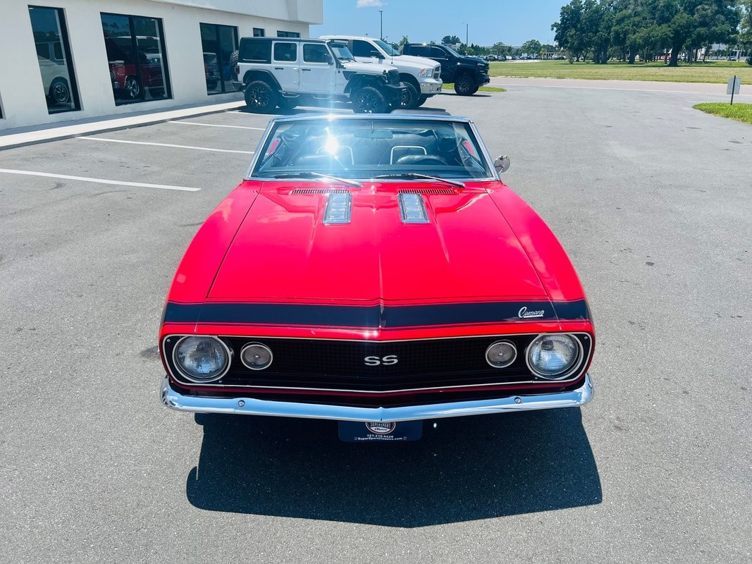 Chevrolet-Camaro-1967-Convertible-9
