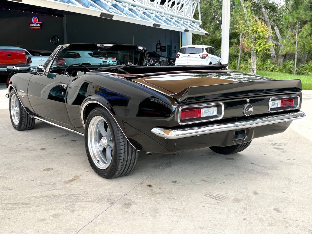 Chevrolet-Camaro-1967-Convertible-9