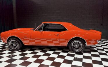 Chevrolet-Camaro-1967-Coupe-10