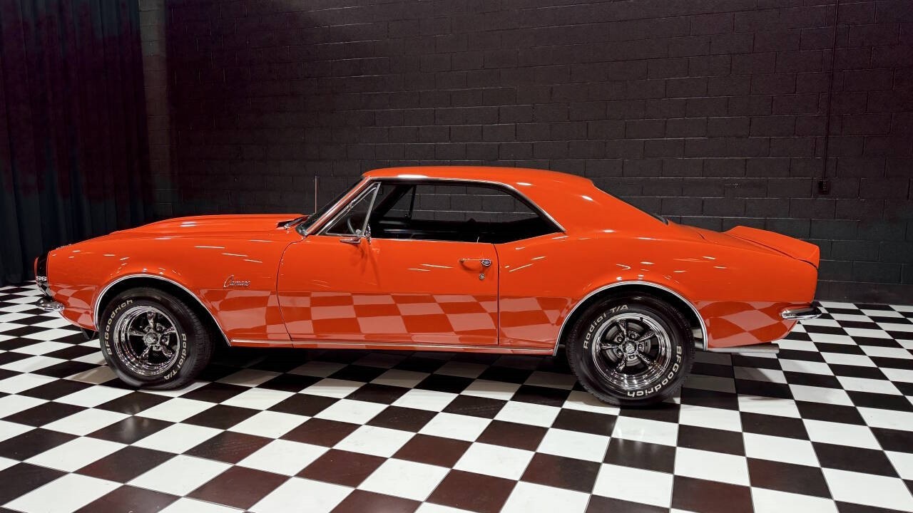 Chevrolet-Camaro-1967-Coupe-10