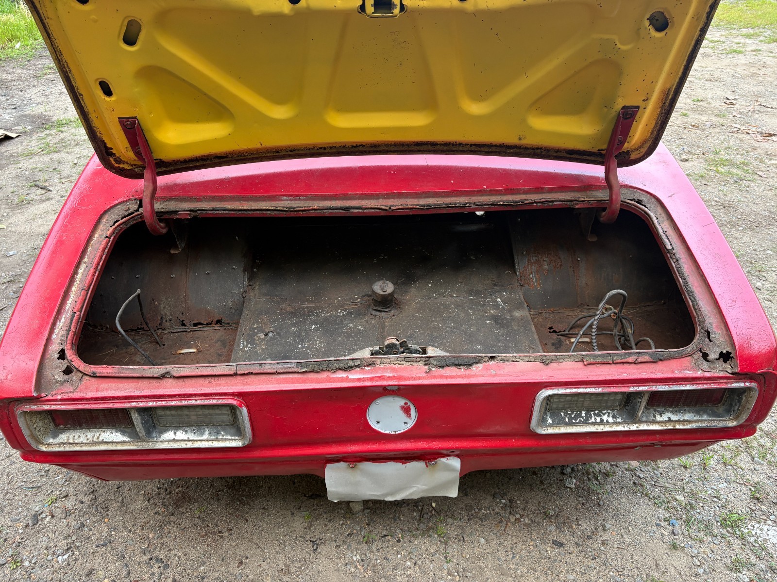 Chevrolet-Camaro-1967-Coupe-11