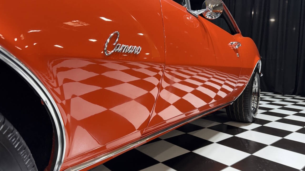 Chevrolet-Camaro-1967-Coupe-17