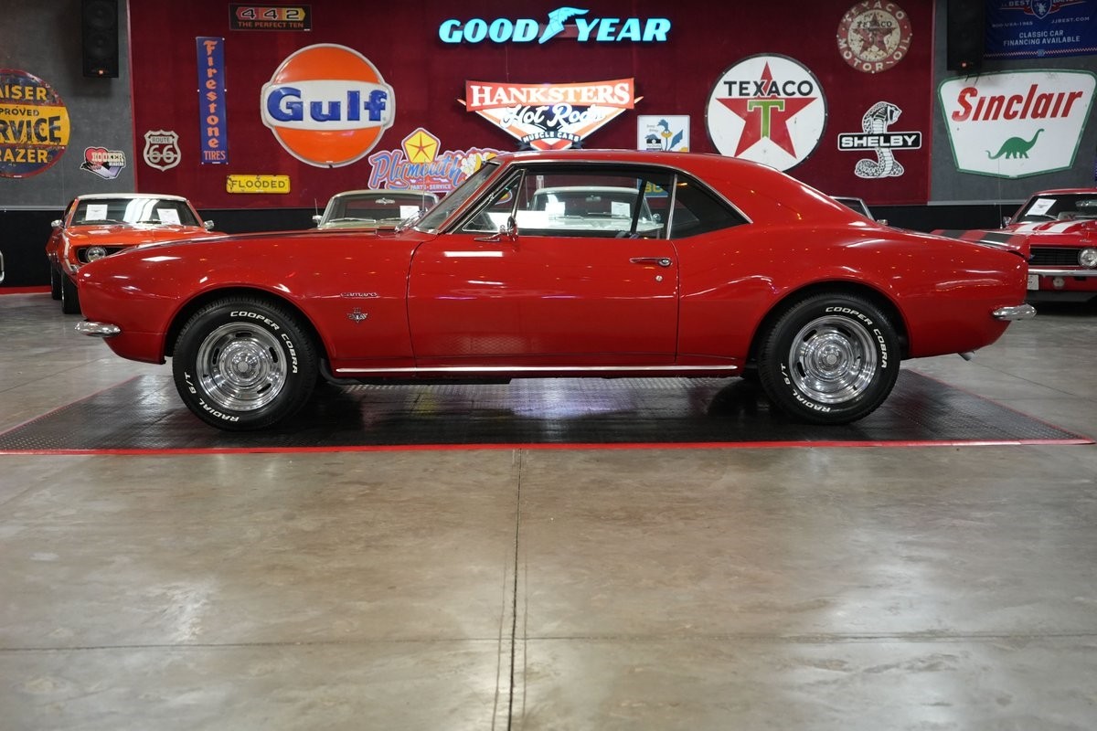 Chevrolet-Camaro-1967-Coupe-19