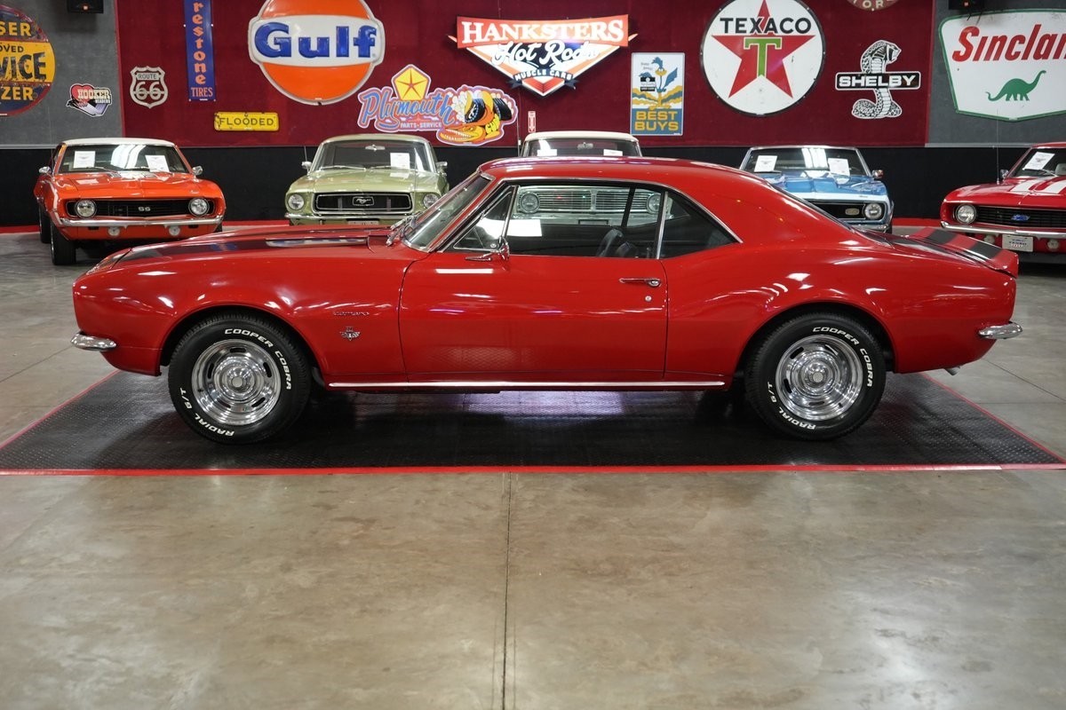Chevrolet-Camaro-1967-Coupe-2