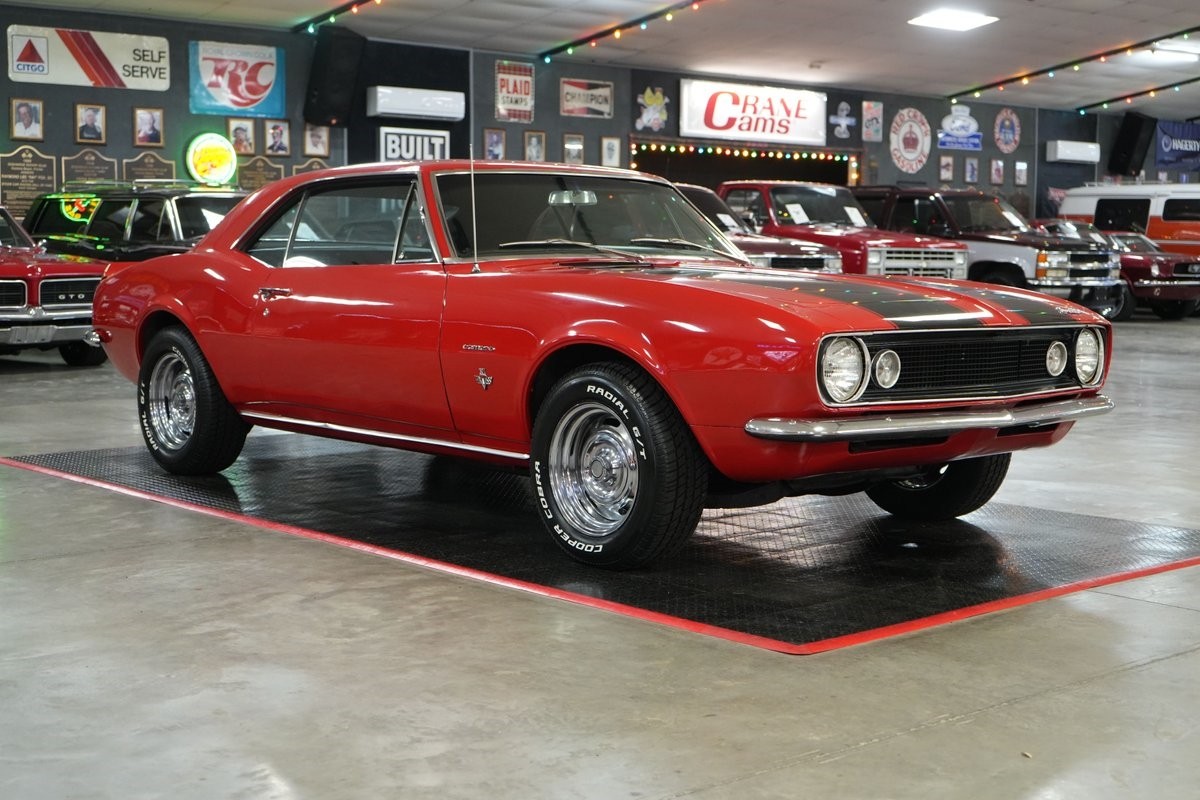 Chevrolet-Camaro-1967-Coupe-24