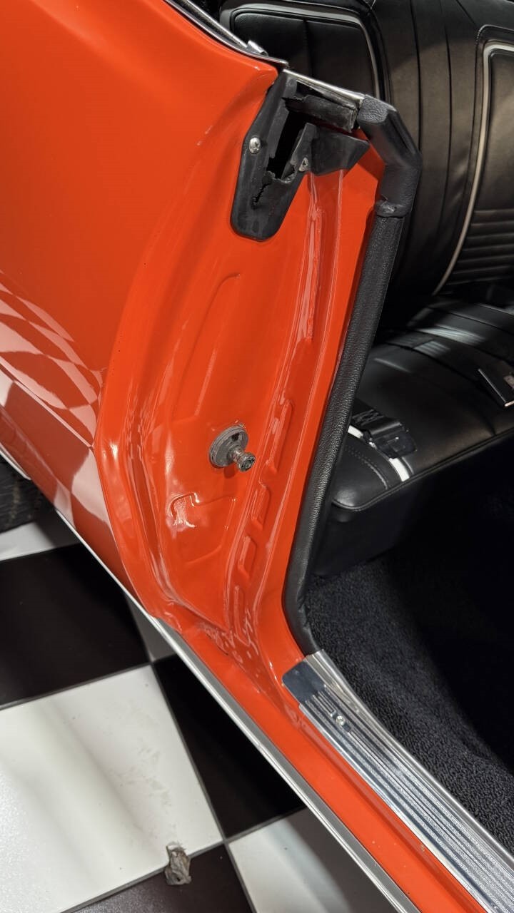 Chevrolet-Camaro-1967-Coupe-39
