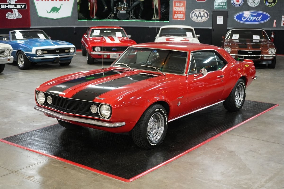 Chevrolet-Camaro-1967-Coupe-9