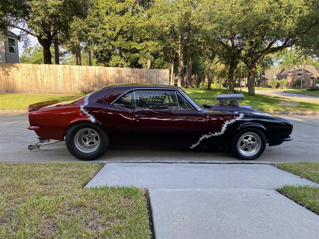 Chevrolet-Camaro-1967-Custom-Black-10
