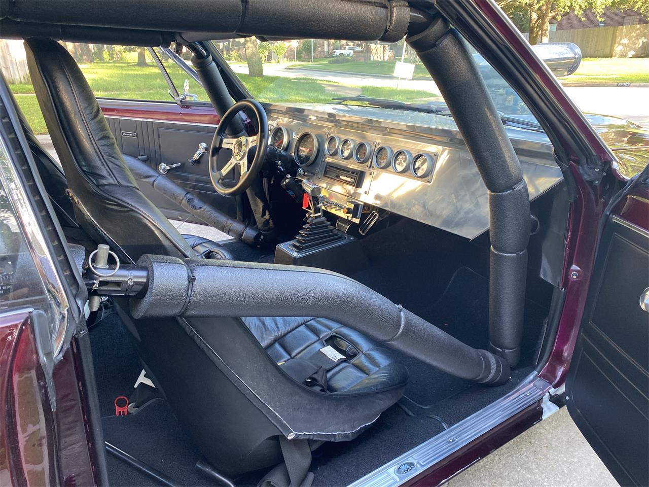 Chevrolet-Camaro-1967-Custom-Black-27