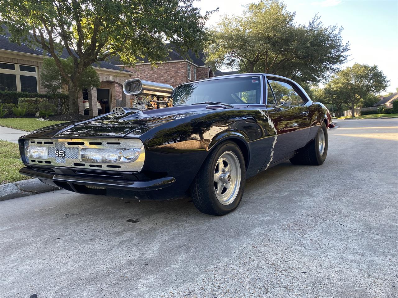 Chevrolet-Camaro-1967-Custom-Black-3