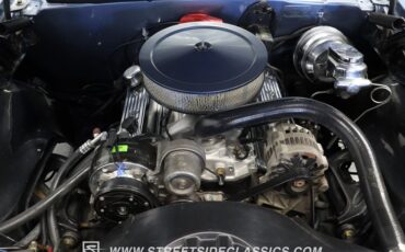 Chevrolet-Camaro-1967-Light-Blue-Metallic-Black-1