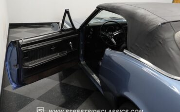 Chevrolet-Camaro-1967-Light-Blue-Metallic-Black-30