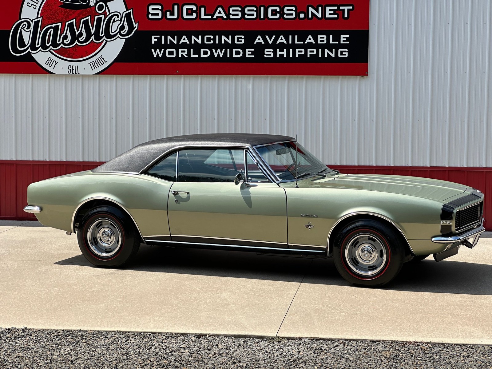 Chevrolet-Camaro-1967-Other-10