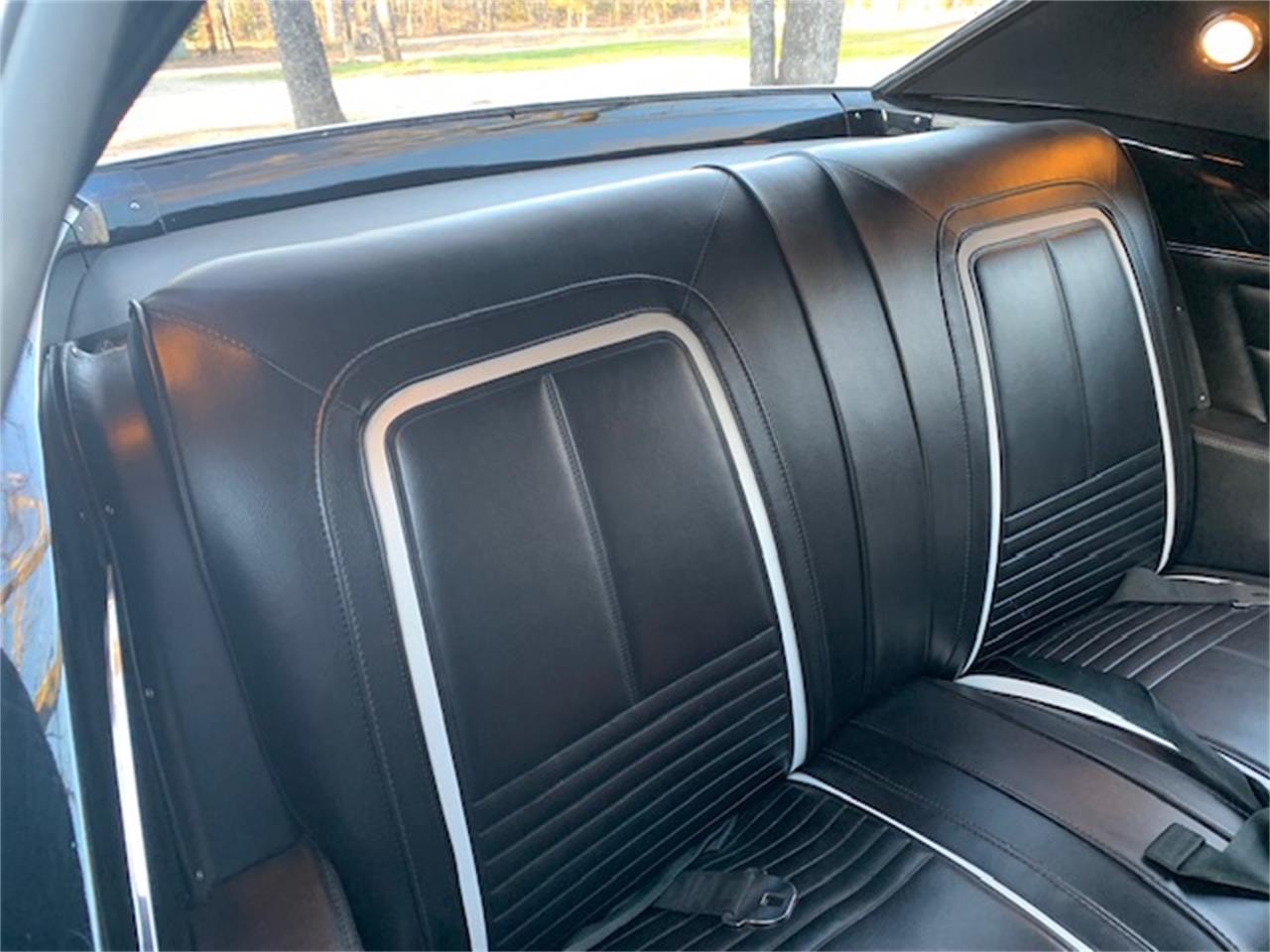 Chevrolet-Camaro-1967-WhiteBlack-Black-12