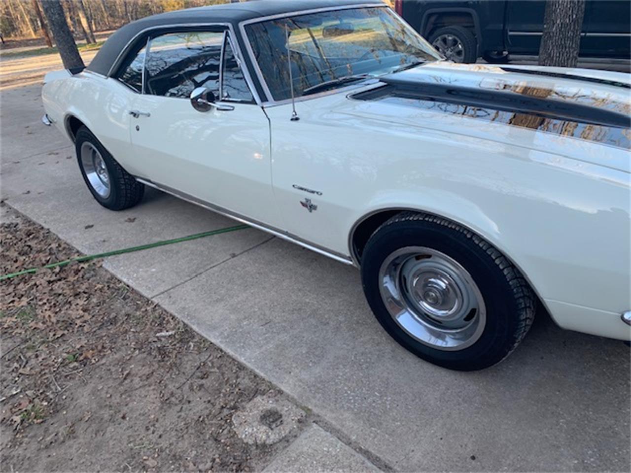 Chevrolet-Camaro-1967-WhiteBlack-Black-2