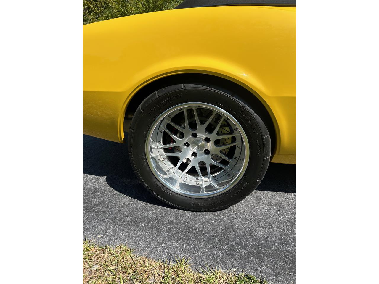 Chevrolet-Camaro-1967-Yellow-Blavk-33