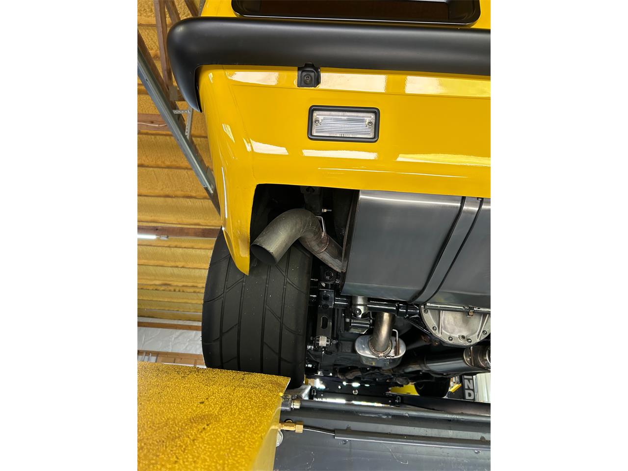 Chevrolet-Camaro-1967-Yellow-Blavk-45