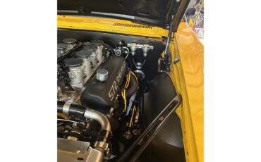 Chevrolet-Camaro-1967-Yellow-Blavk-60