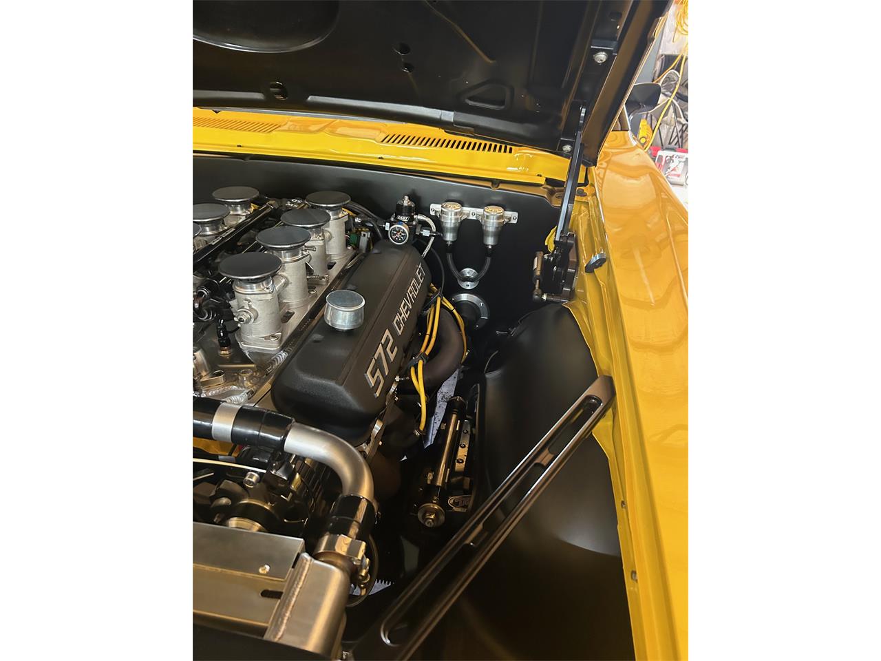 Chevrolet-Camaro-1967-Yellow-Blavk-60