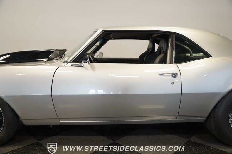 Chevrolet-Camaro-1968-20