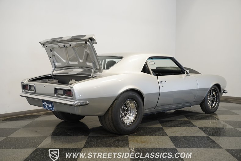 Chevrolet-Camaro-1968-30