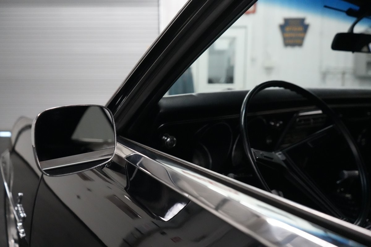 Chevrolet-Camaro-1968-32
