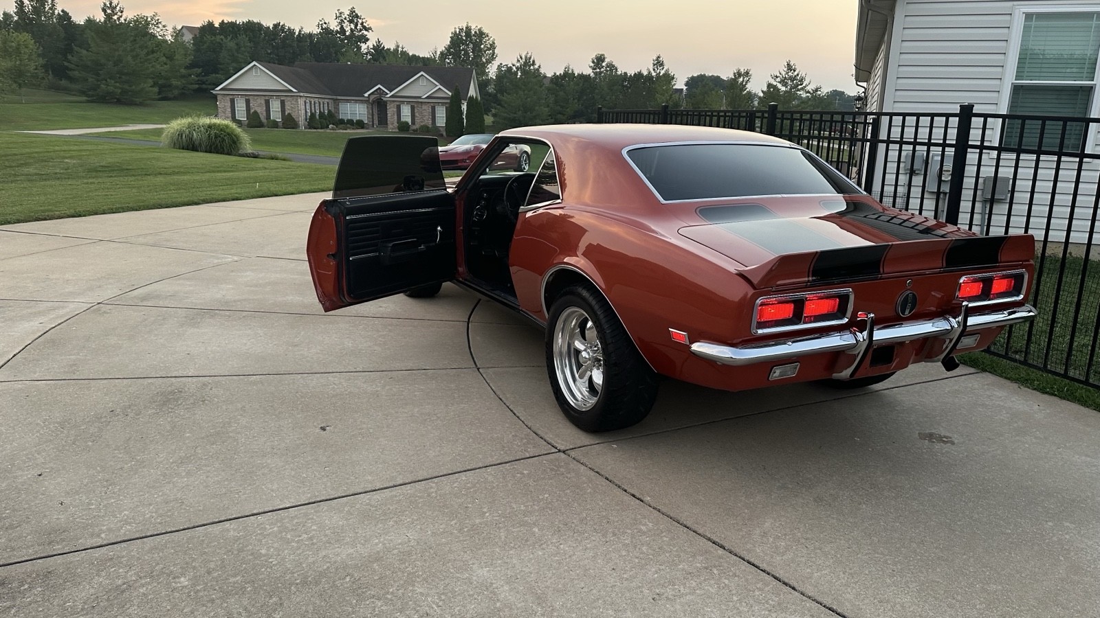 Chevrolet-Camaro-1968-6