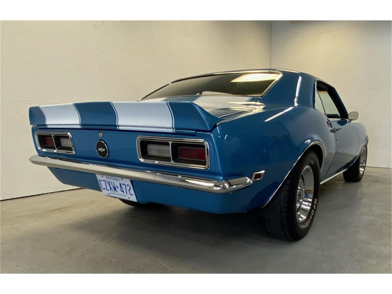 Chevrolet-Camaro-1968-Blue-Blue-32