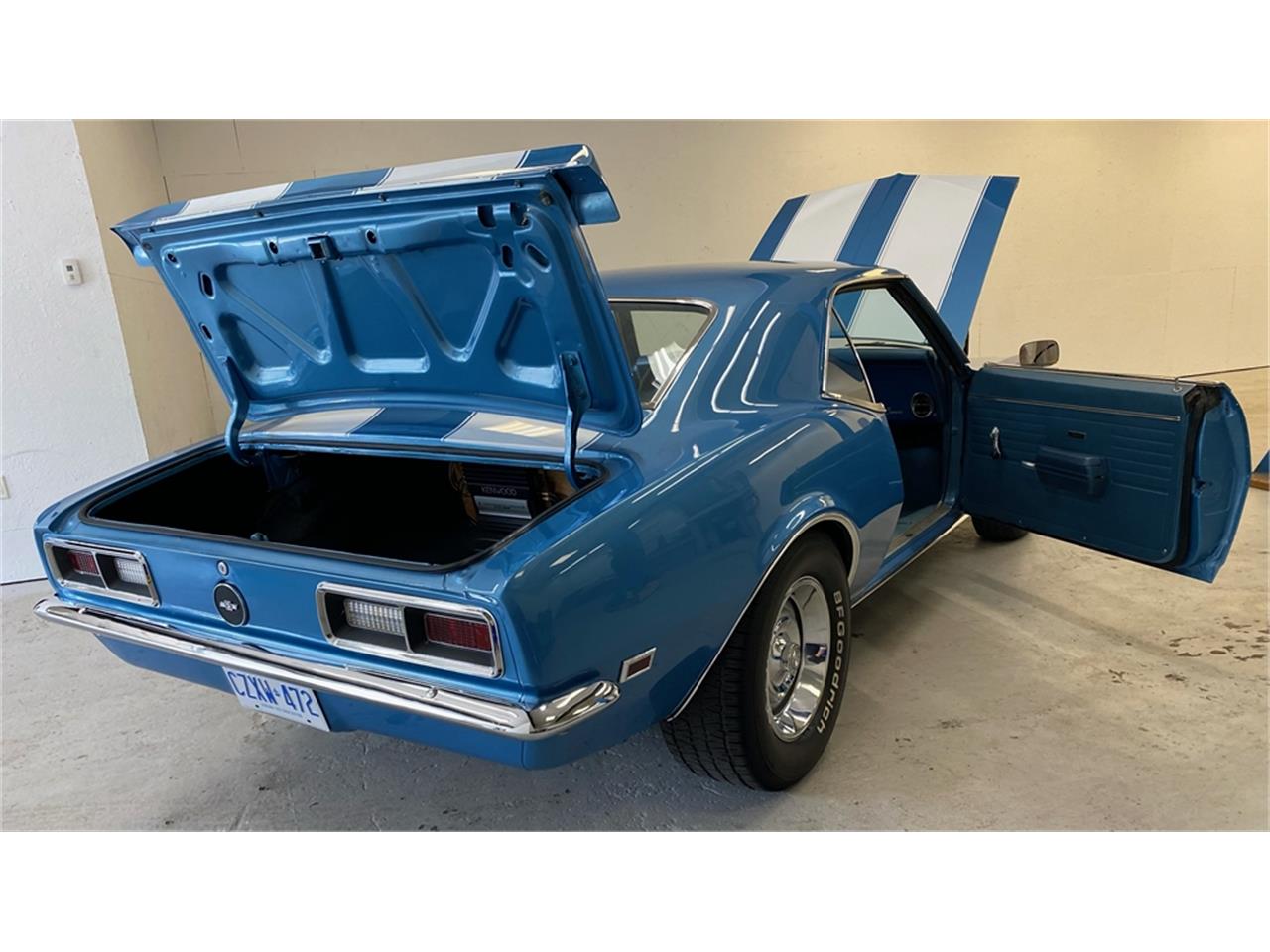Chevrolet-Camaro-1968-Blue-Blue-45
