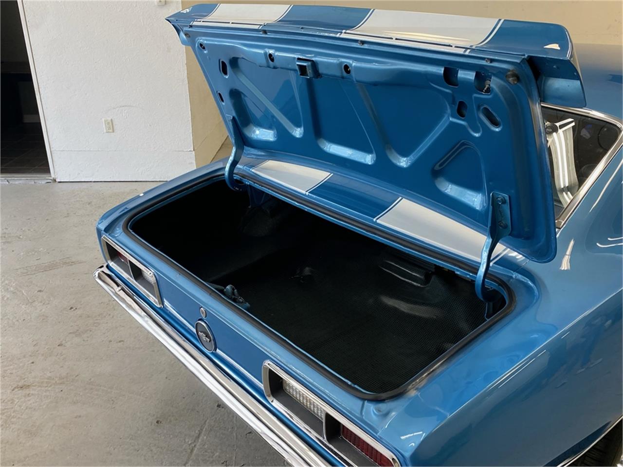 Chevrolet-Camaro-1968-Blue-Blue-46
