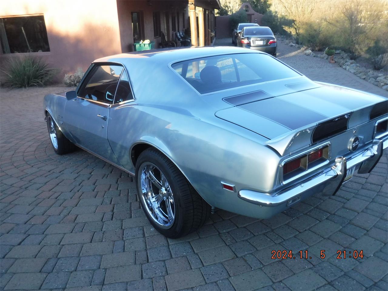 Chevrolet-Camaro-1968-Blueish-amp-Black-Trim-Black-4