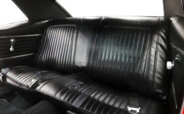 Chevrolet-Camaro-1968-Bolero-Red-Black-2