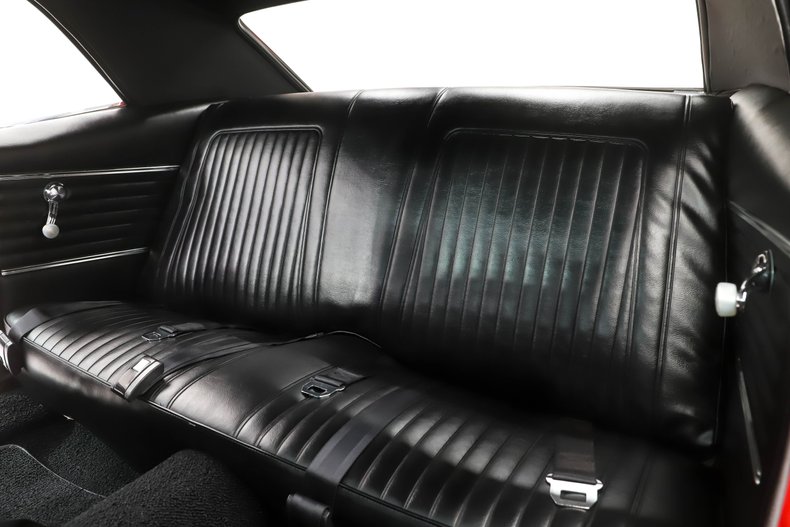 Chevrolet-Camaro-1968-Bolero-Red-Black-2