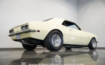 Chevrolet-Camaro-1968-Butternut-Yellow-Black-12