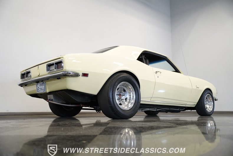 Chevrolet-Camaro-1968-Butternut-Yellow-Black-12