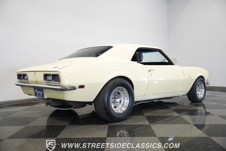 Chevrolet-Camaro-1968-Butternut-Yellow-Black-13