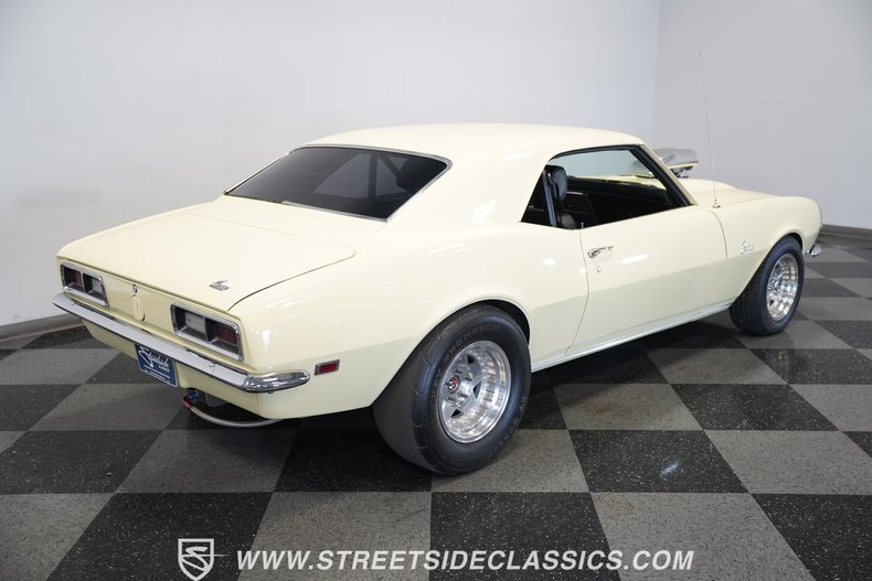 Chevrolet-Camaro-1968-Butternut-Yellow-Black-14