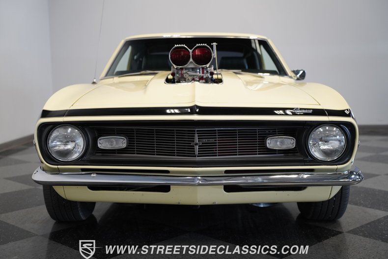Chevrolet-Camaro-1968-Butternut-Yellow-Black-19