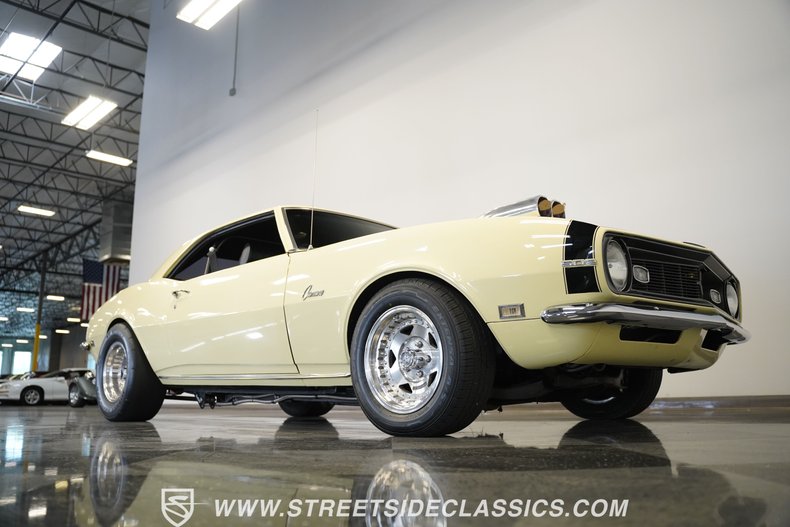 Chevrolet-Camaro-1968-Butternut-Yellow-Black-23
