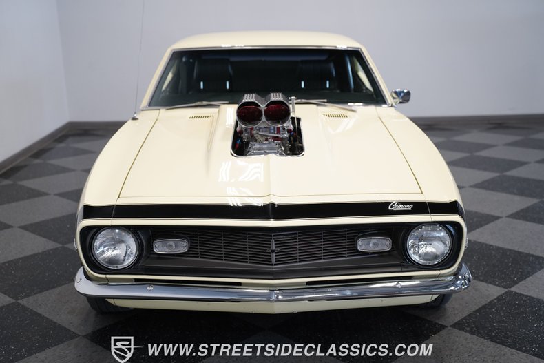 Chevrolet-Camaro-1968-Butternut-Yellow-Black-24