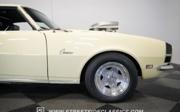 Chevrolet-Camaro-1968-Butternut-Yellow-Black-32