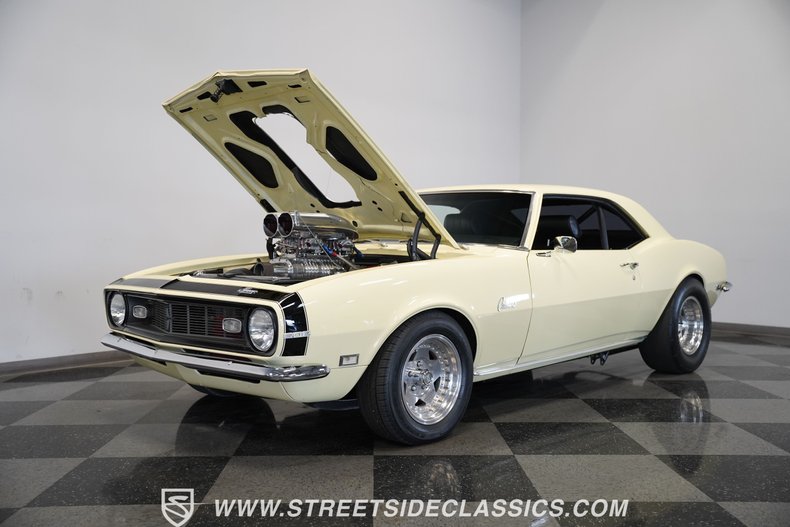 Chevrolet-Camaro-1968-Butternut-Yellow-Black-33