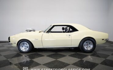 Chevrolet-Camaro-1968-Butternut-Yellow-Black