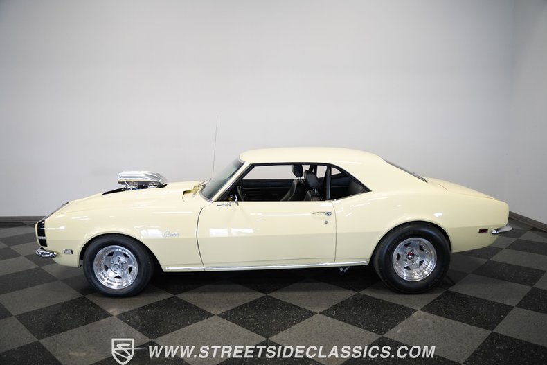 Chevrolet-Camaro-1968-Butternut-Yellow-Black-9