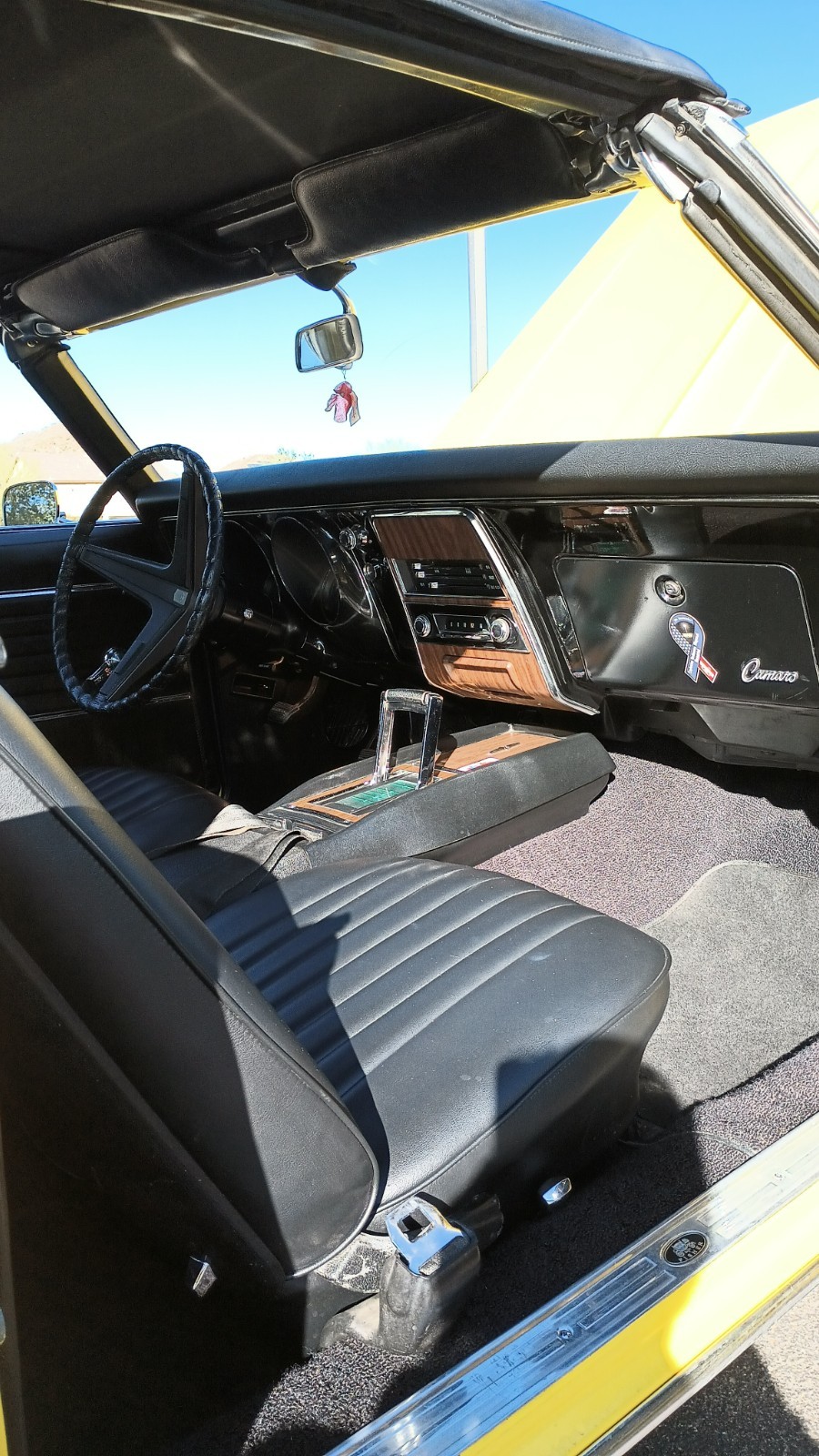 Chevrolet-Camaro-1968-Convertible-3