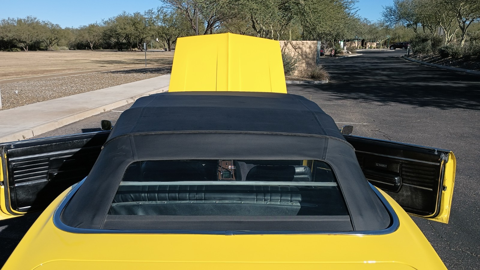 Chevrolet-Camaro-1968-Convertible-5