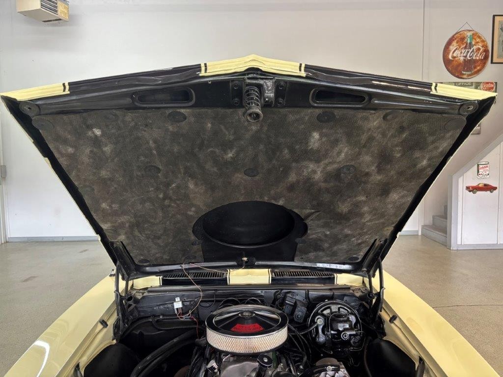 Chevrolet-Camaro-1968-Coupe-12